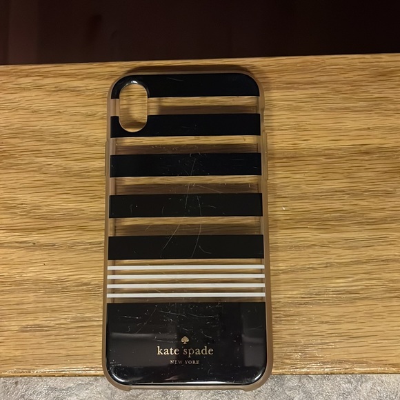 Kate spade & FREE Kate spade,  iPhone XR phone case - Picture 9 of 9